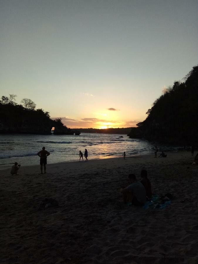 Bagoesfull Nusa Penida Redpartner Homestay *